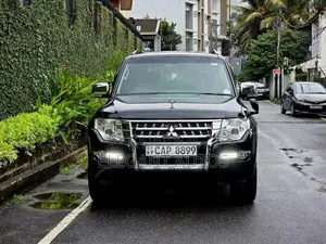 Mitsubishi Montero 2015 SUV (Used)