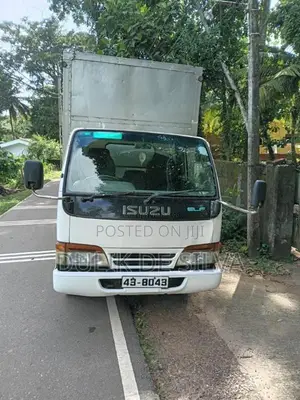 Isuzu ELF 1990 Lorry (Used)