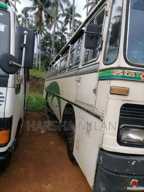 Tata Camins 2005 Bus (Used)