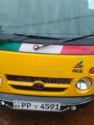 Tata Dimo Batta 2010 Lorry (Used)