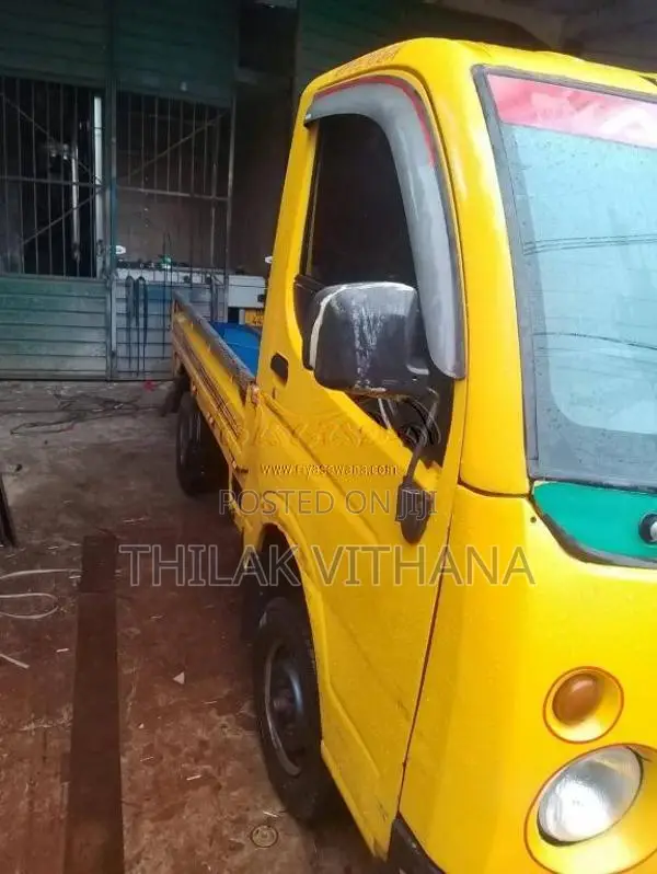 Tata Dimo Batta 2010 Lorry (Used)