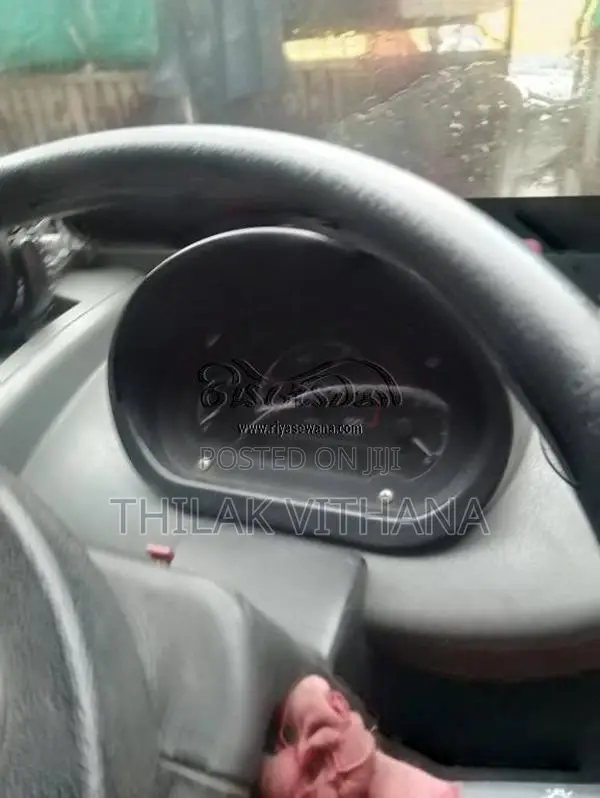 Tata Dimo Batta 2010 Lorry (Used)