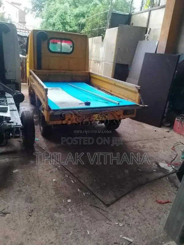 Tata Dimo Batta 2010 Lorry (Used)