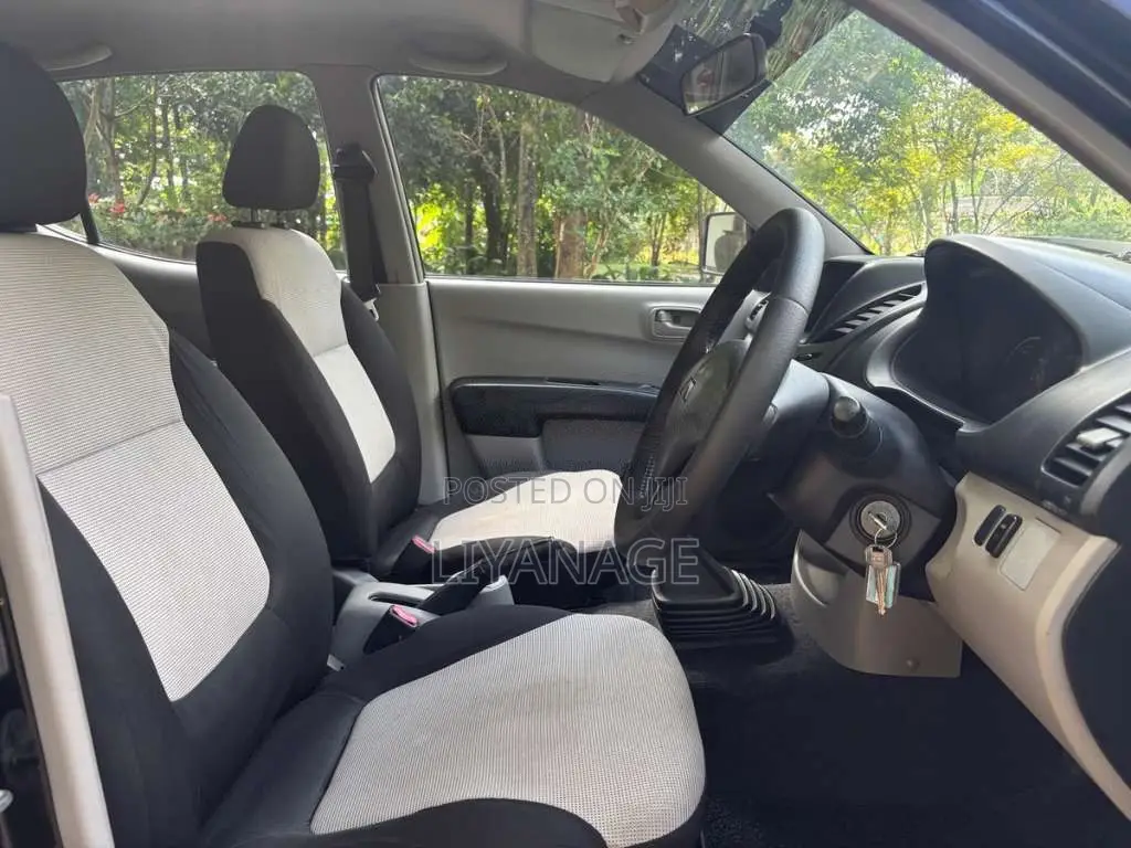 Mitsubishi L200 2WD 2013 Pickup (Used)