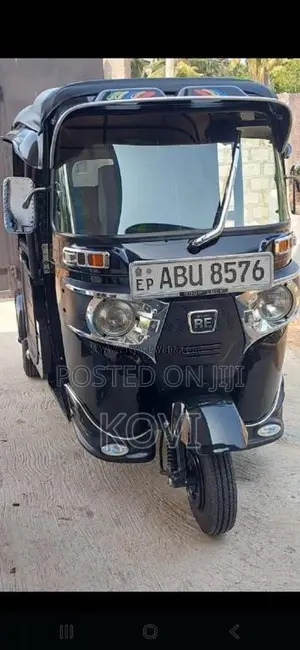 Bajaj RE 2020 Three Wheel (Used)