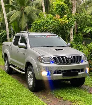 Toyota Hilux 2007 Pickup (Used)