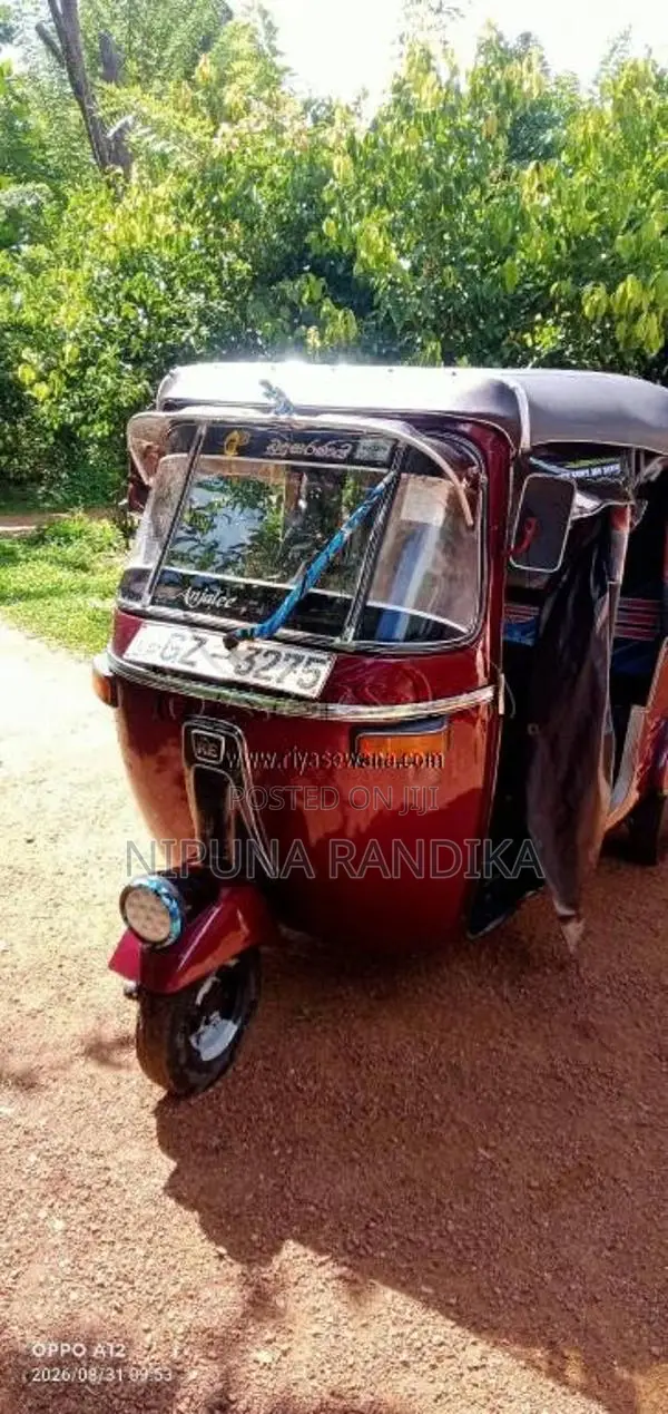Bajaj 2 Stroke 2002 Three Wheel (Used)