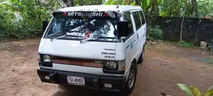 Mitsubishi L300 1986 Van (Used)