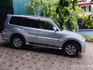 Mitsubishi Montero 2008 SUV (Used)