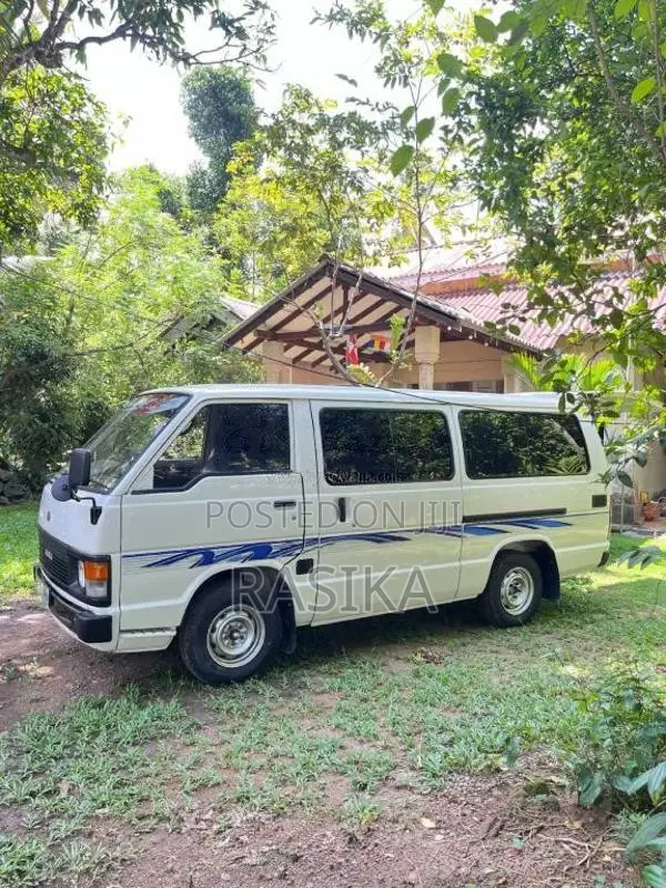 Toyota Hiace Shell 1989 Van (Used)