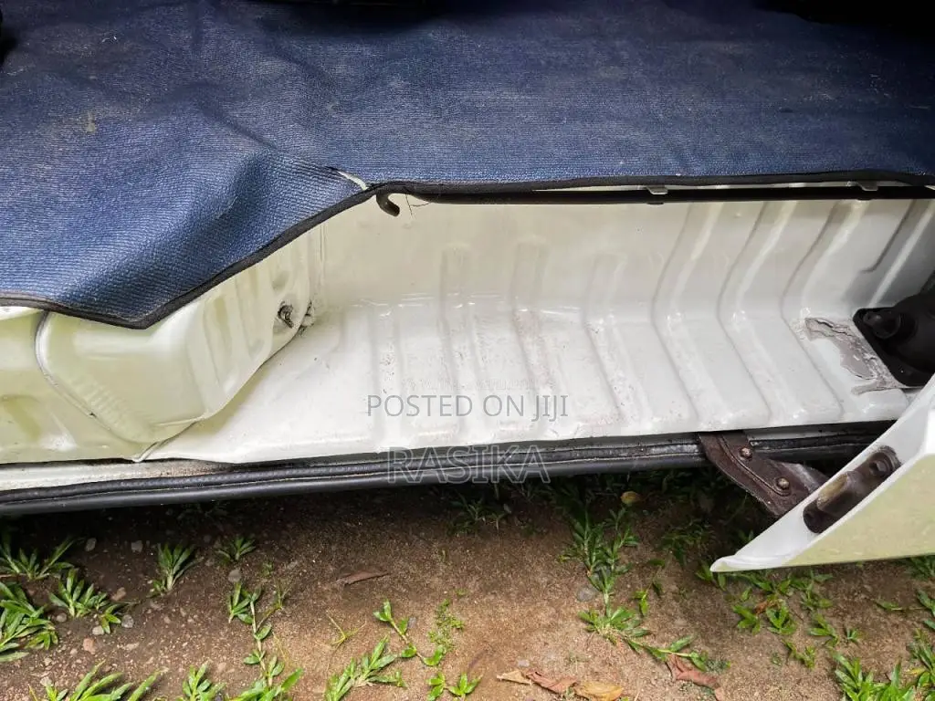 Toyota Hiace Shell 1989 Van (Used)