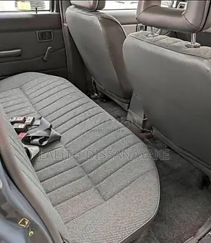 Nissan UBMD21 1990 Pickup (Used)