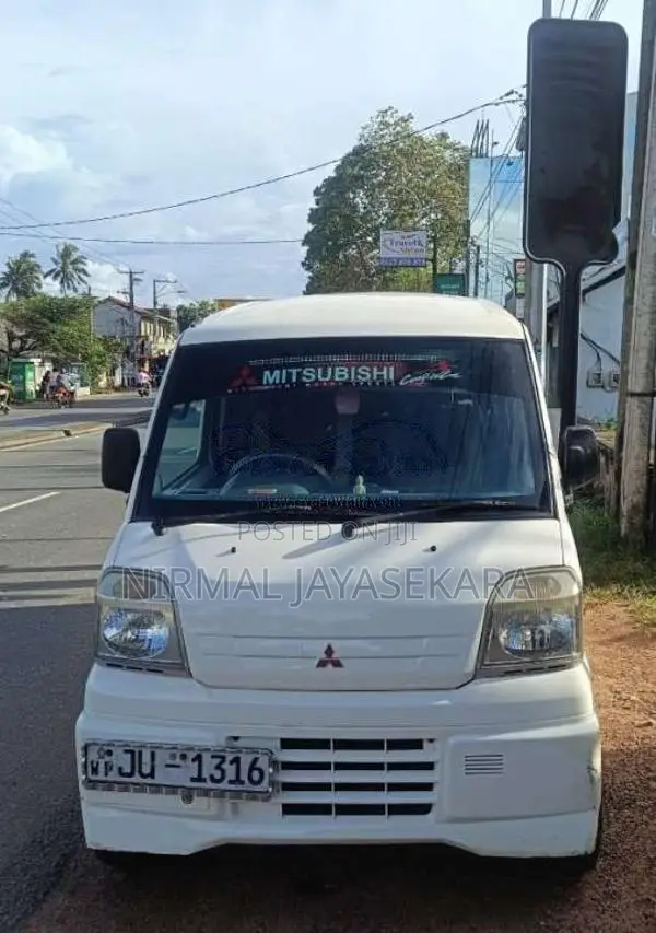 Mitsubishi MiniCab 1999 Van (Used)