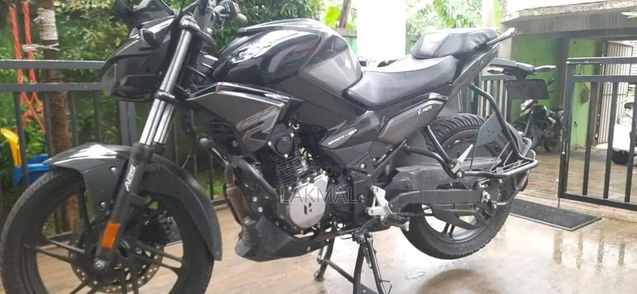Hero Xtreme 125r 2025 Motorbike (Used)