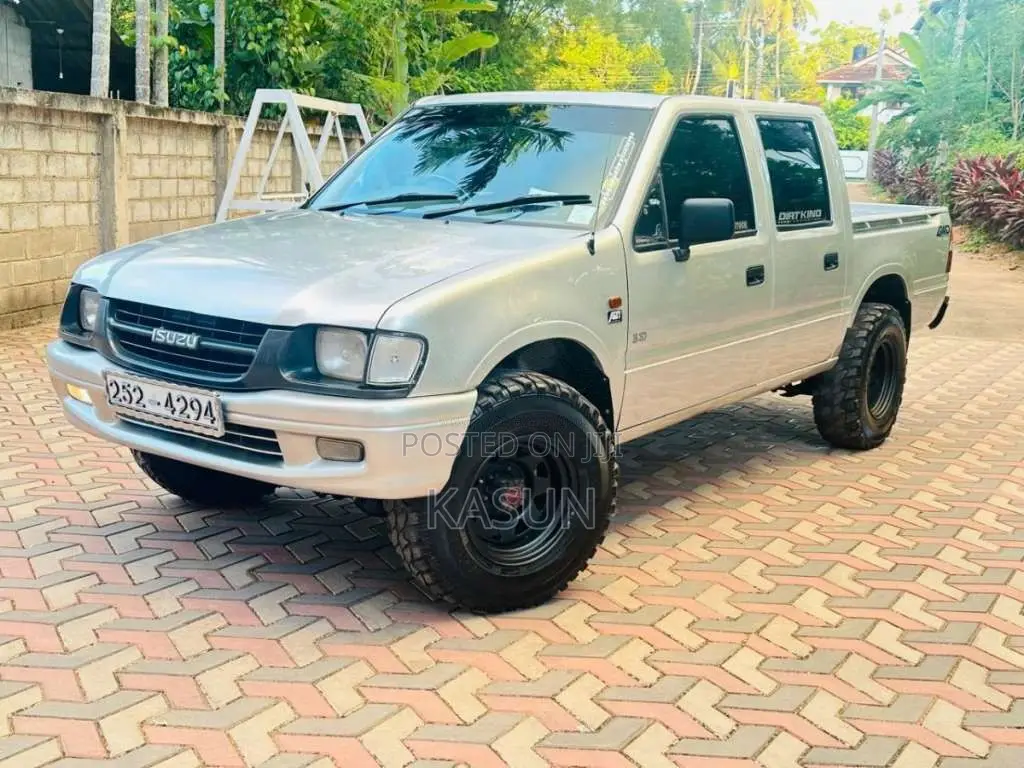 Isuzu 4wd 1998 Pickup (Used)