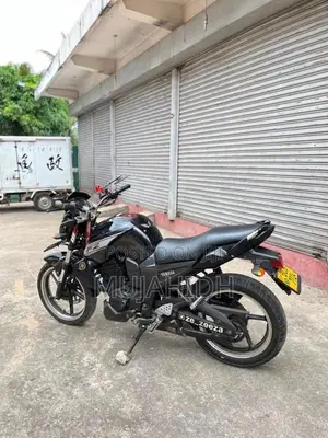 Yamaha FZ 2015 Motorbike (Used)