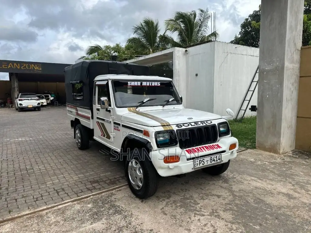Mahindra Bolero Maxi Truck 2012 Pickup (Used)