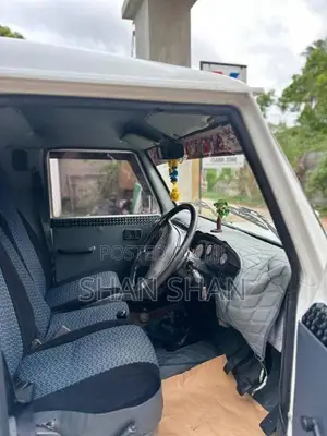 Mahindra Bolero Maxi Truck 2012 Pickup (Used)