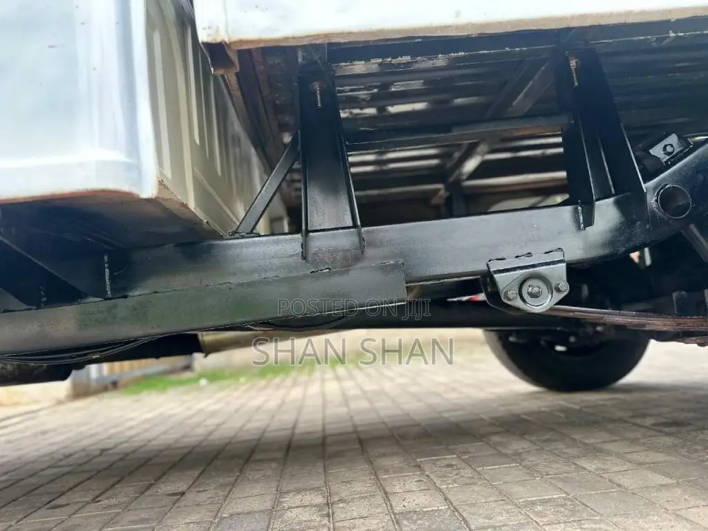 Mahindra Bolero Maxi Truck 2012 Pickup (Used)