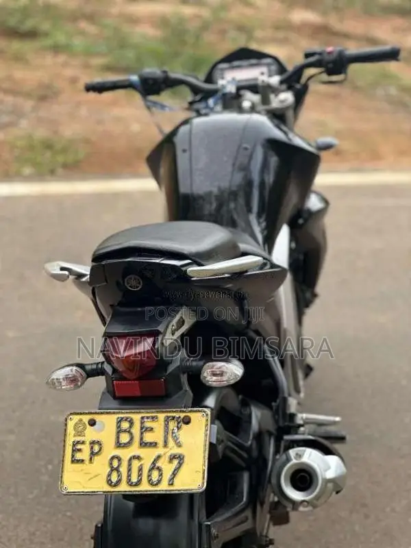 Yamaha FZ Version 2.0 2019 Motorbike (Used)