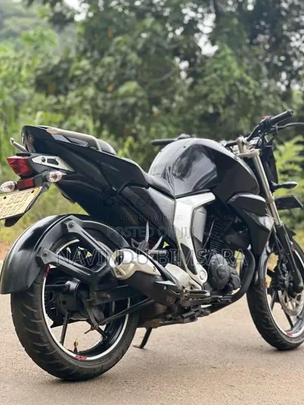 Yamaha FZ Version 2.0 2019 Motorbike (Used)