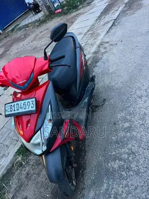 Honda Dio 2019 Motorbike (Used)