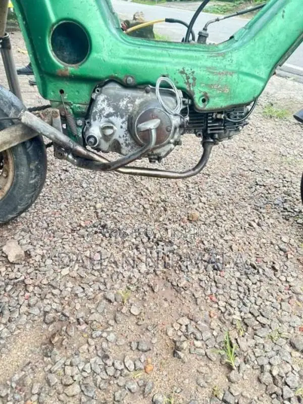 Honda Chalyy 2000 Motorbike (Used)