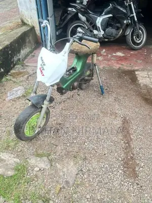 Honda Chalyy 2000 Motorbike (Used)