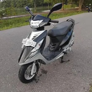 TVS Scooty Streak 2011 Motorbike (Used)