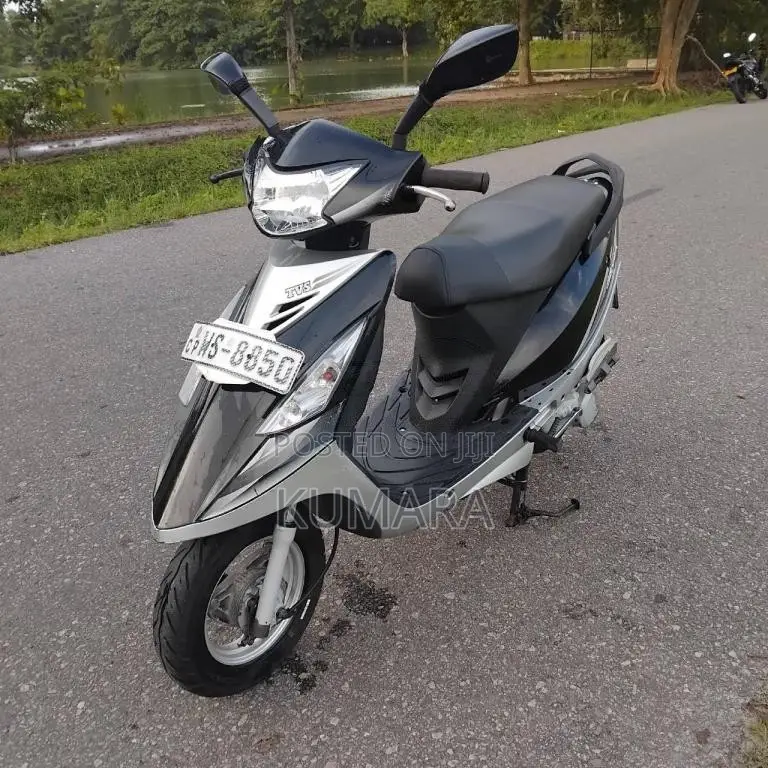 TVS Scooty Streak 2011 Motorbike (Used)