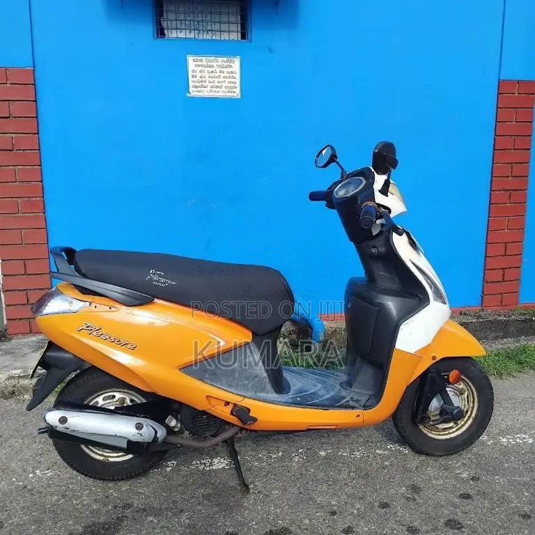 Hero Pleasure 2015 Motorbike (Used)