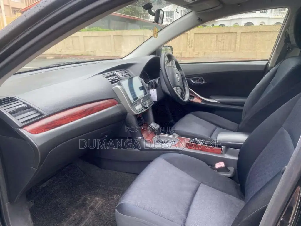 Toyota Allion 2010 Car (Used)