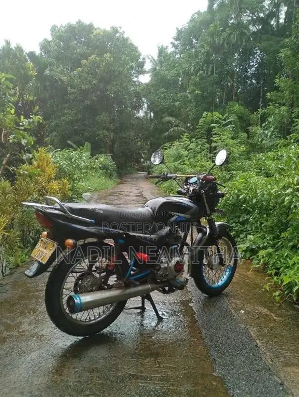 Bajaj CT-100 2006 Motorbike (Used)