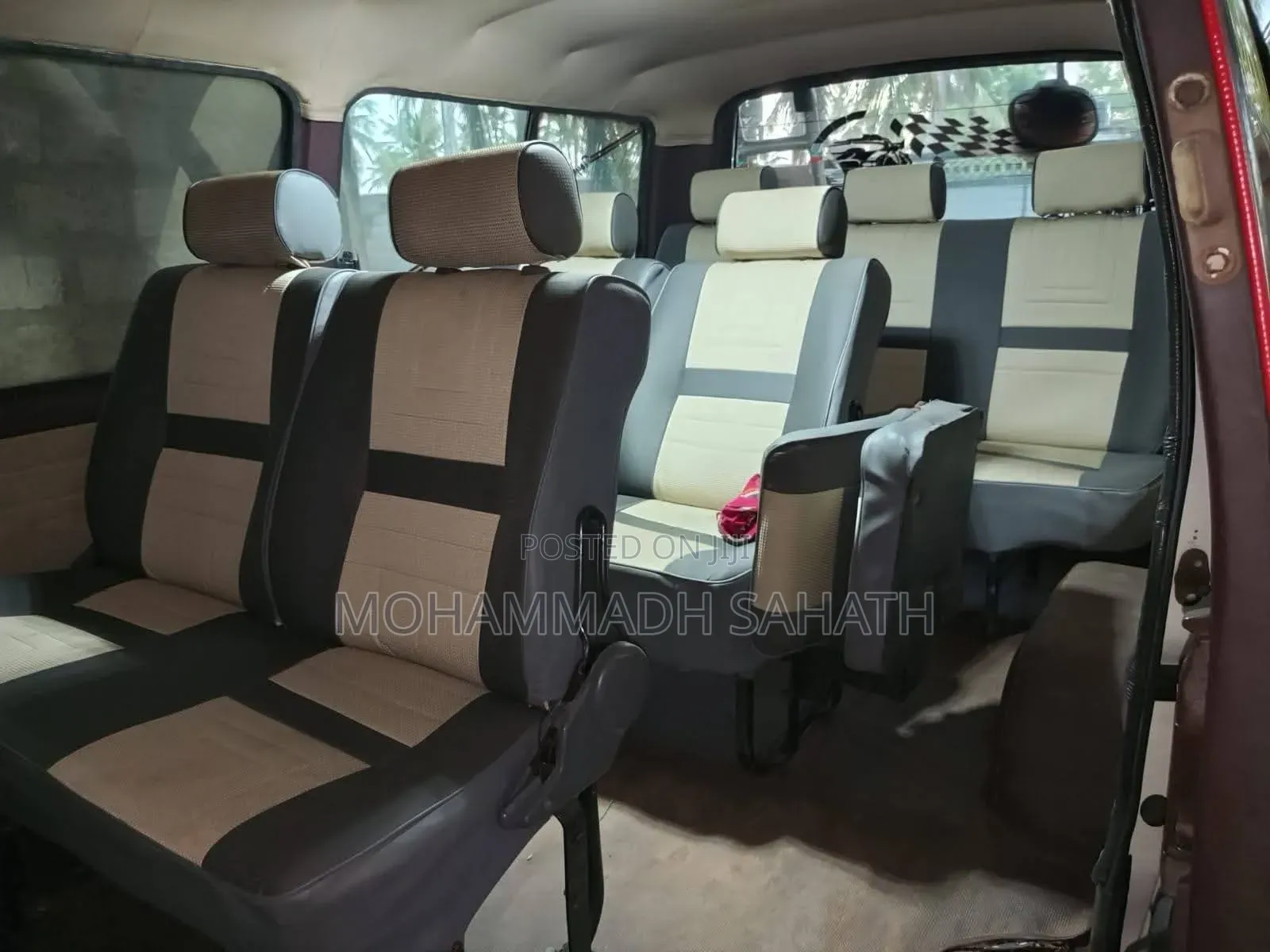 Toyota Hilux 1988 White