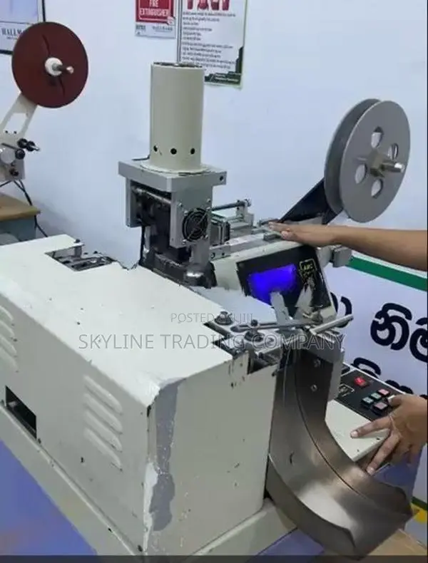 AMC Label Cut With Fold Machine - Ultrasonic