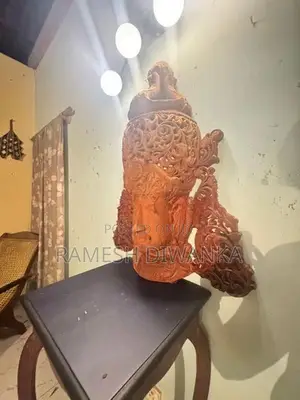 Award Winning King Mask