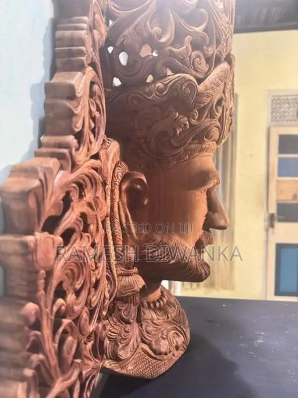 Award Winning King Mask