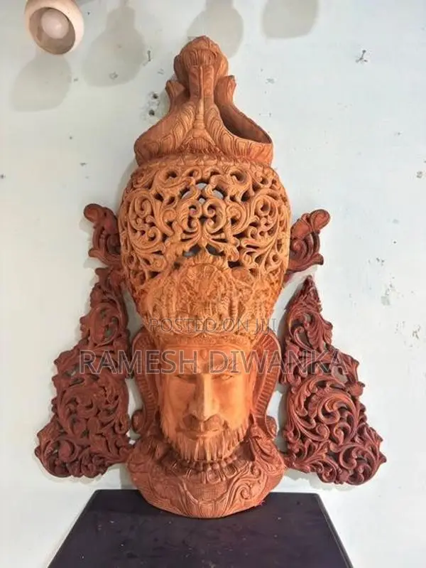 Award Winning King Mask
