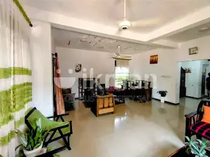 3bdrm House in 2 Kanuwa, Mahara for sale