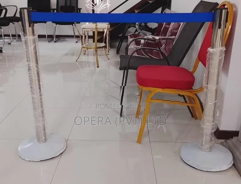 ආකර්ෂණීය හා වෘත්තීයමය POLE GUARD එකක්!