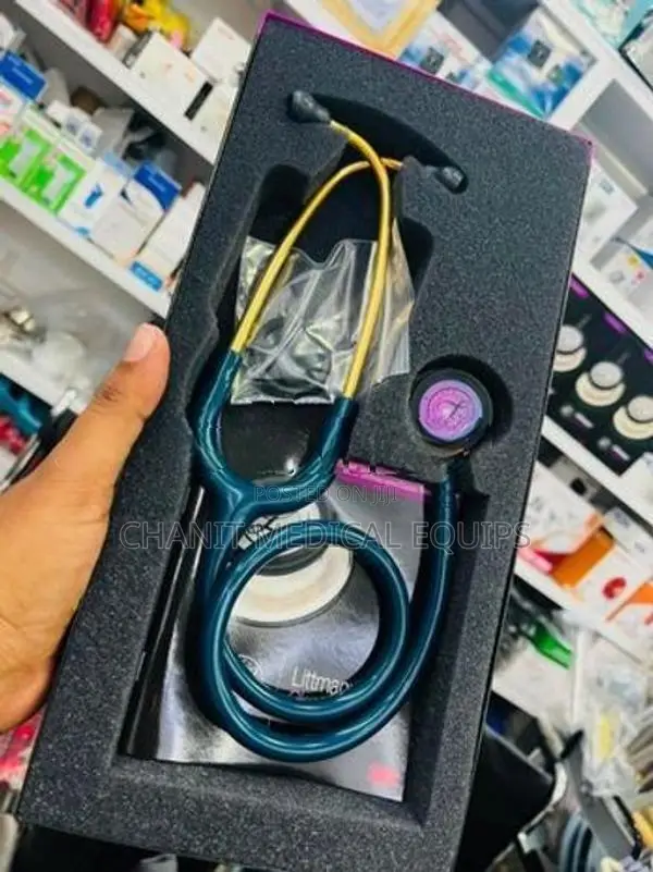 3M™ LITTMANN ® CLASSIC III™ STETHOSCOPE,CARIBBEAN BLUE TUBE, 5623