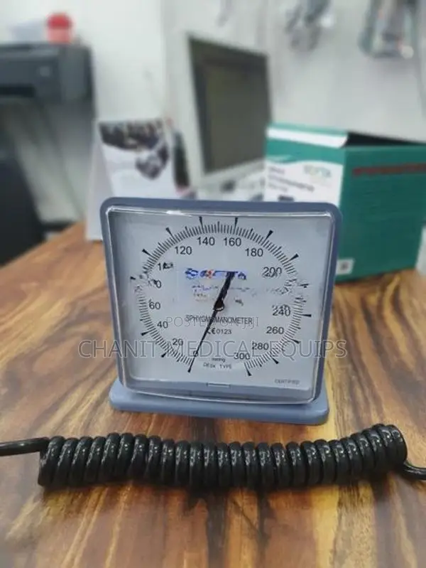 Aneroid Spygmomanometer Desk Type