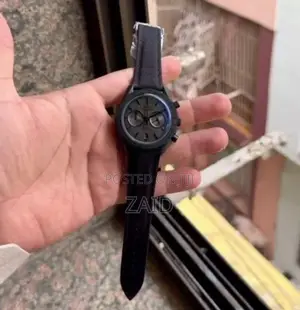 OMEGA Speedmaster Dark Side Of The Moon