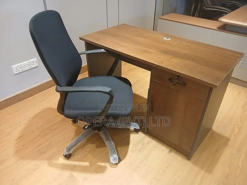 Brand New Student Table