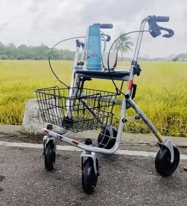 Senio Standard Rollator
