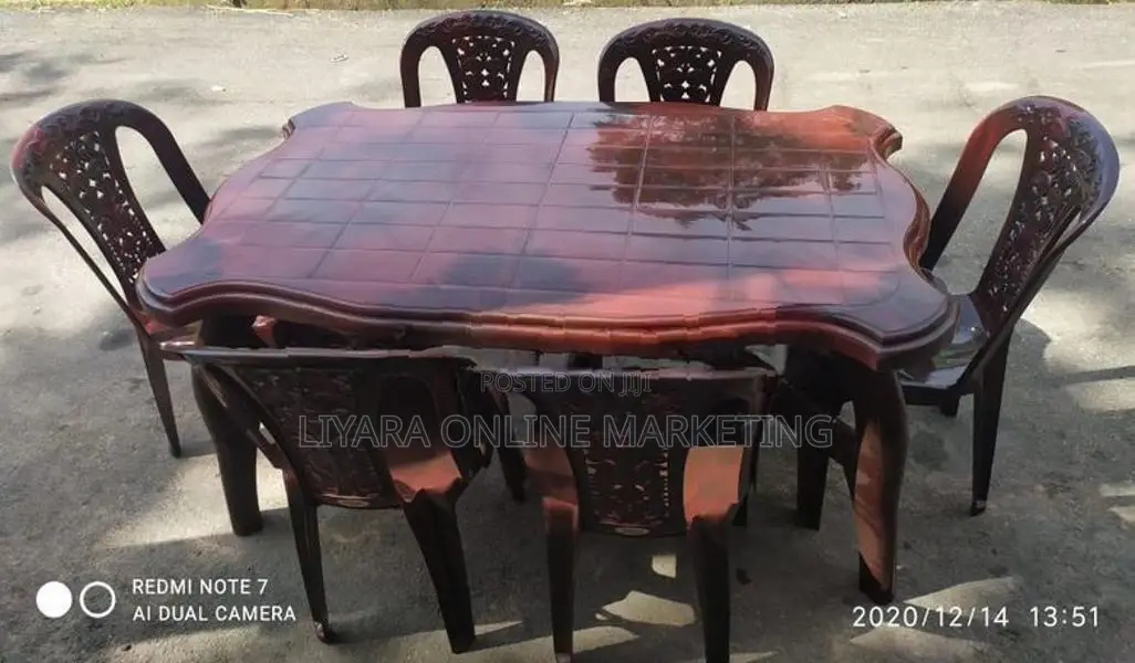 Piyestra Dining Table with 6 Chairs