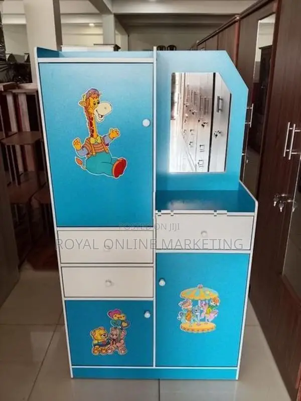 baby cupboard (A-31)