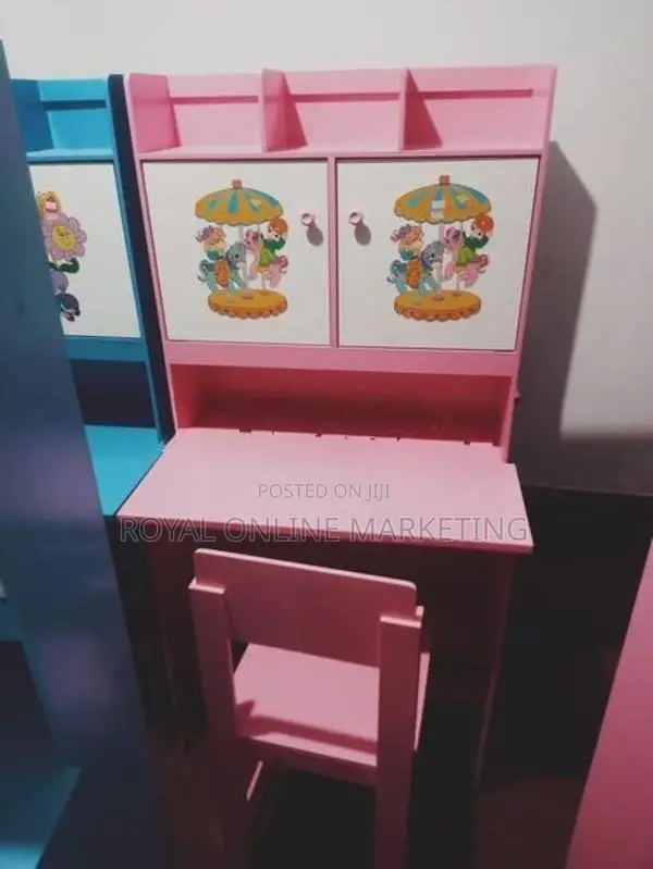desk with chair (A-1)