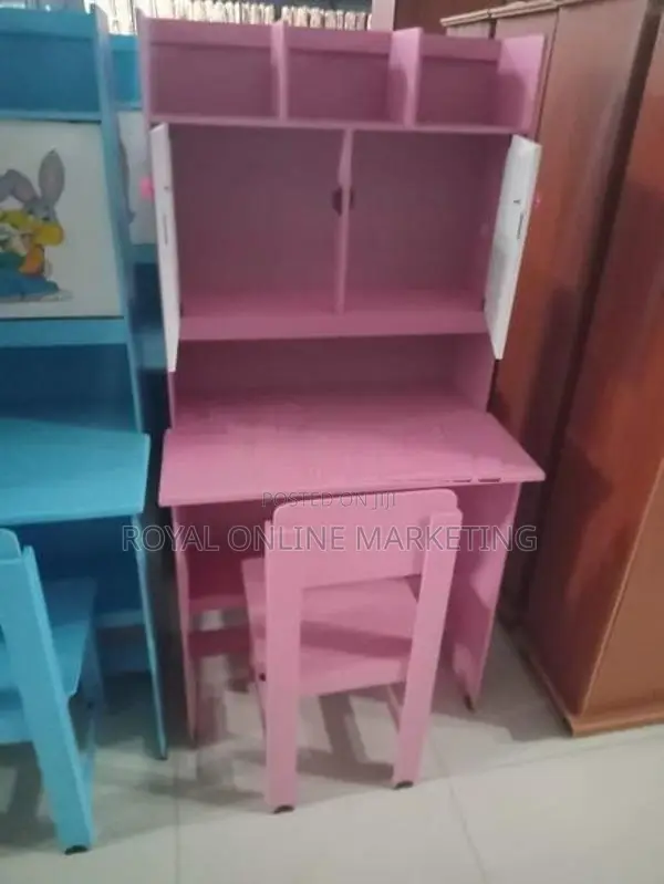 desk with chair (A-1)