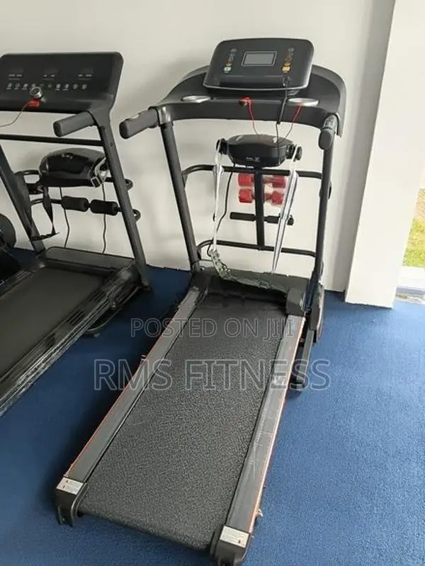 Brand New Treadmill with Vibration Belt and Dumbbells /Twister -S9